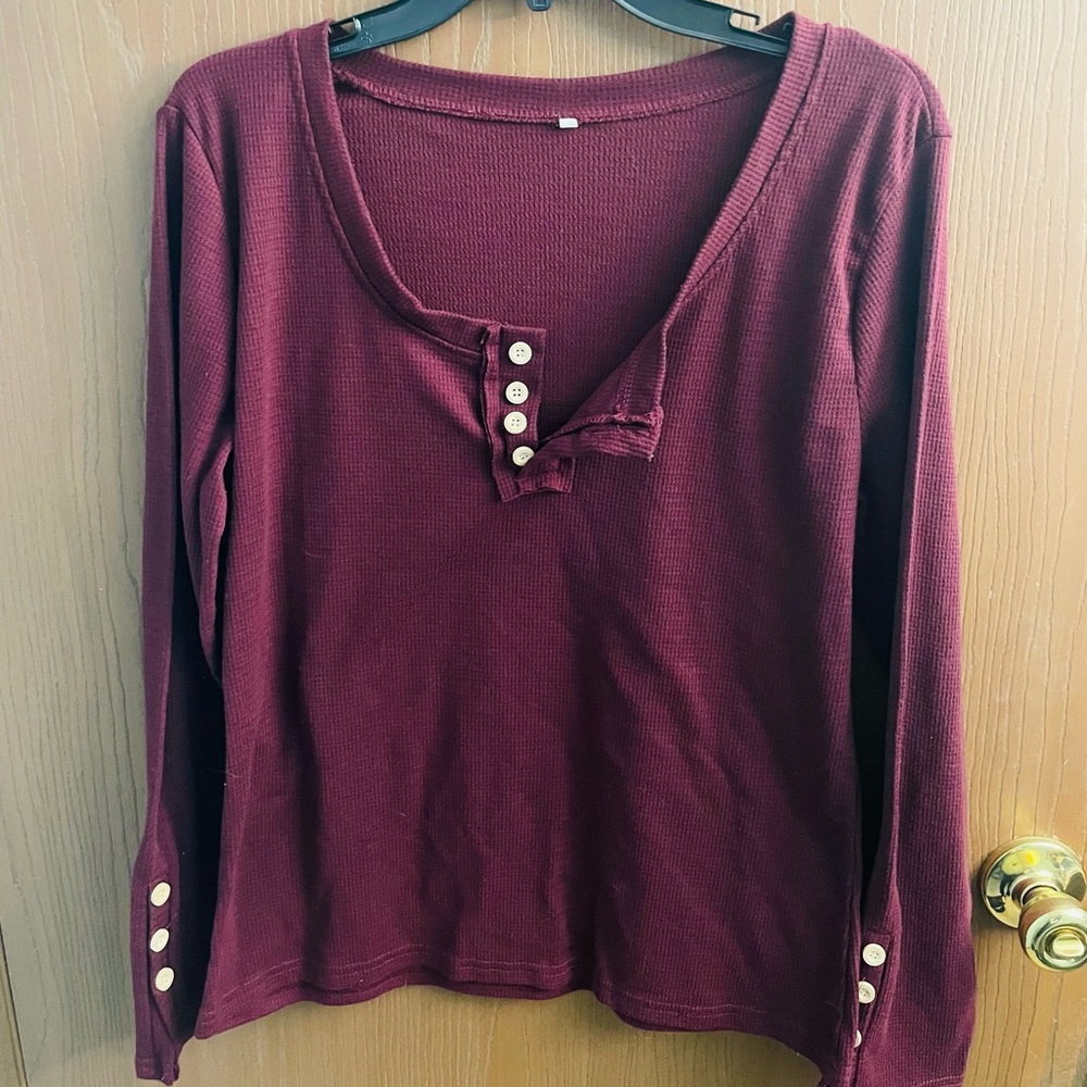 Maroon long sleeve t-shirt
